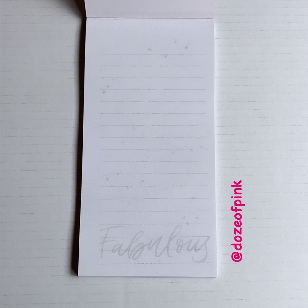 Born to be fabulous princess pug writing pad - Picture 2 of 6